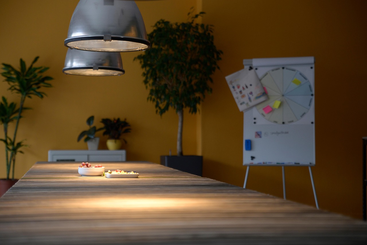 三五互联实名账号：配合企业发展的网络短信平台