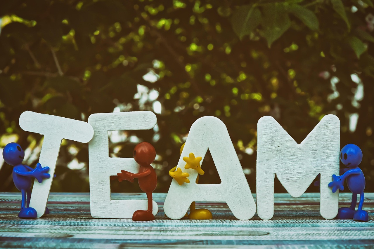 vx号出售：注册代理记账电话